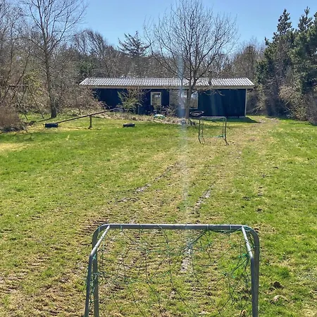 4 Bedroom Amazing In Hurup Thy Sønder Ydby
